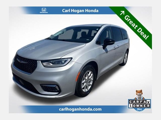 2024 Chrysler Pacifica Touring L in Silver Mist Clearcoat — front three-quarter view