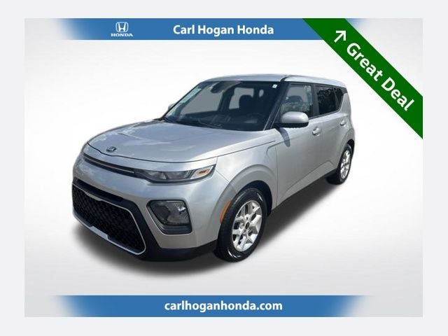 2020 Kia Soul S in Sparkling Silver — front three-quarter view